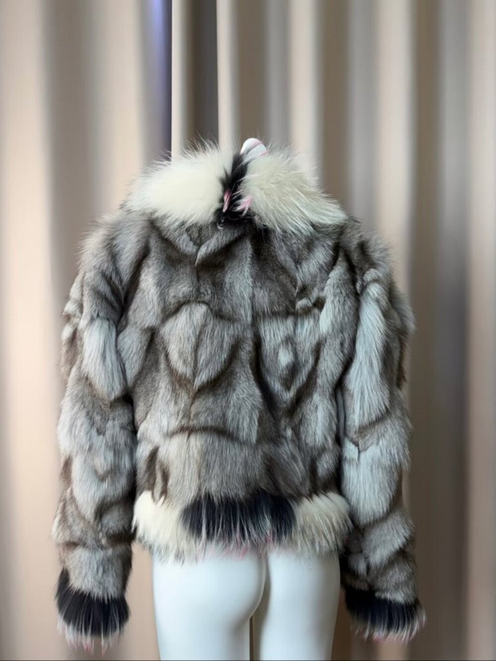 Vintage Grey Fox Fur Jacket – Cropped – Size S